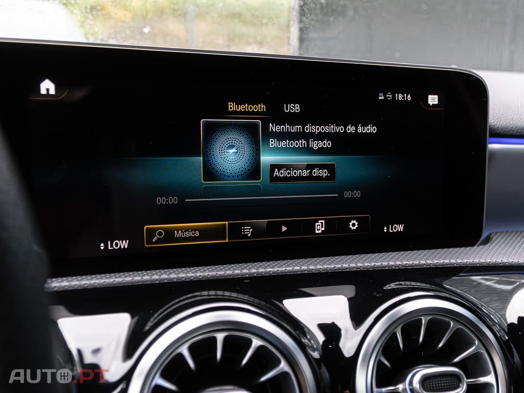 Mercedes-Benz A 180 d AMG Line PACK NIGHT