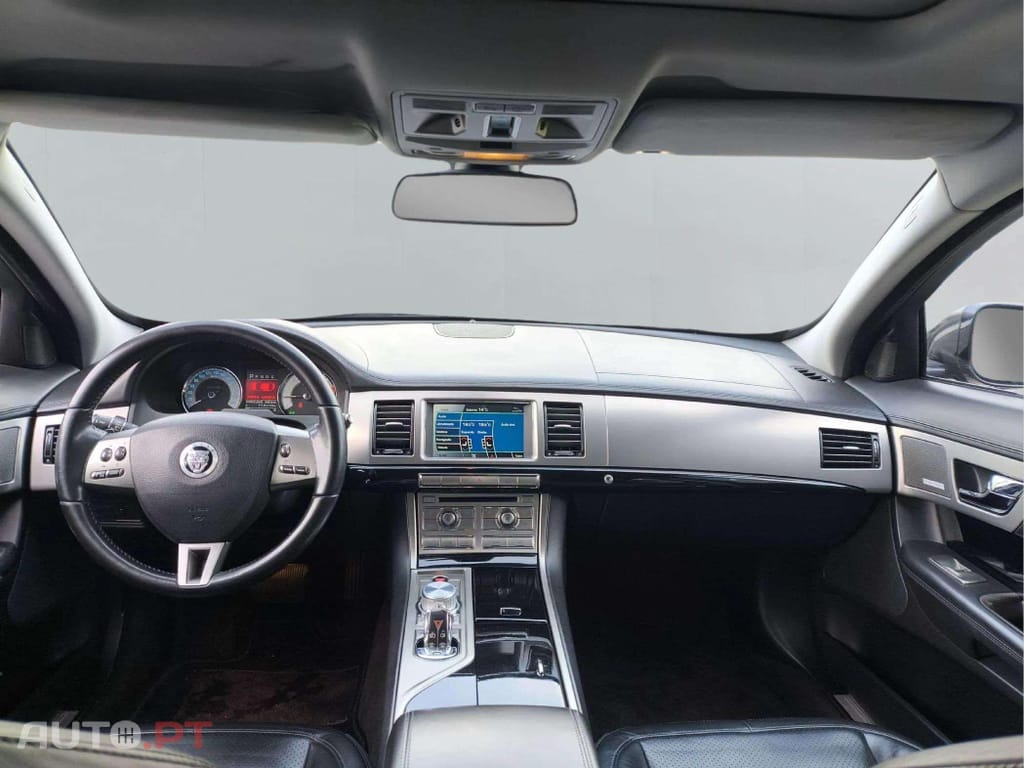 Jaguar XF 3.0 D SPORT