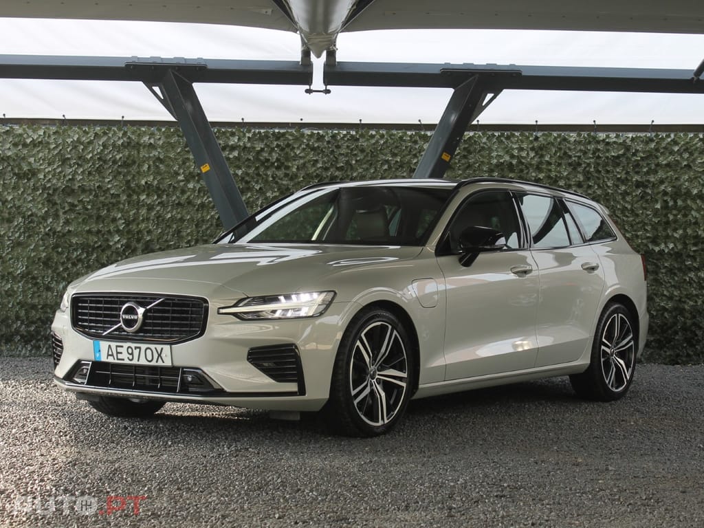 Volvo V60 2.0 T6 AWD TE R-Design