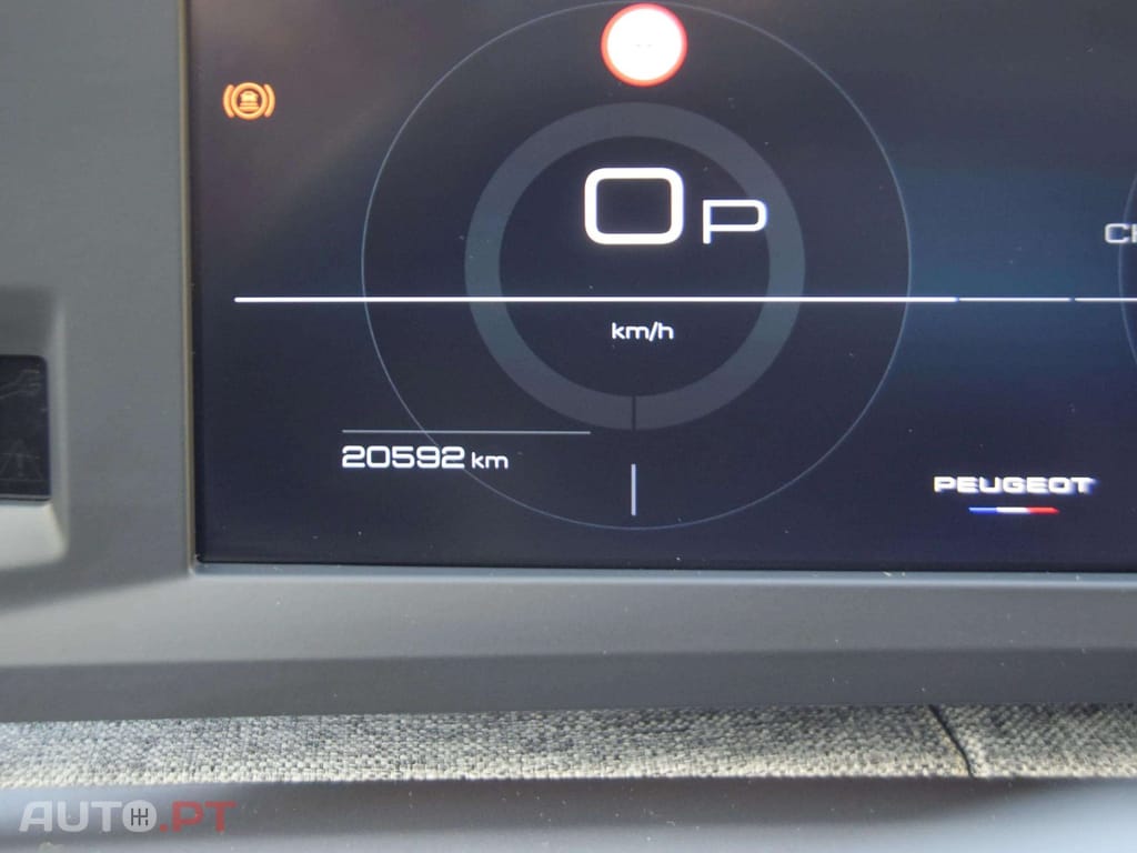 Peugeot 3008 1.2 Hybrid Allure e-DCS6