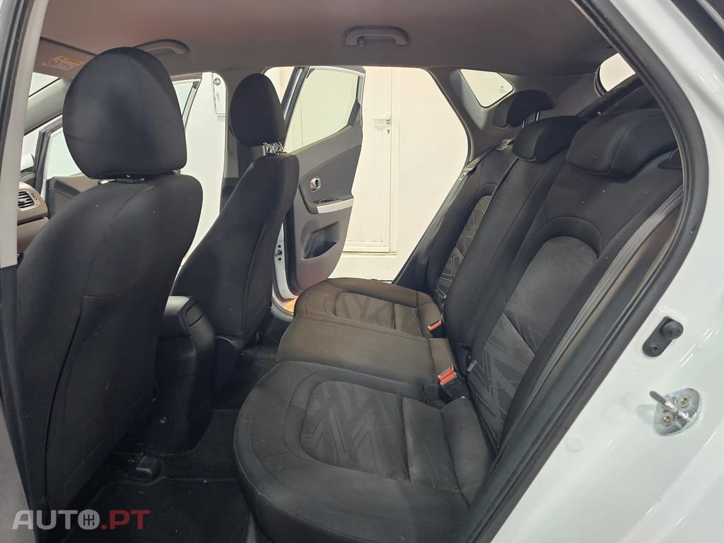 Kia Ceed 1.4 CRDi EX