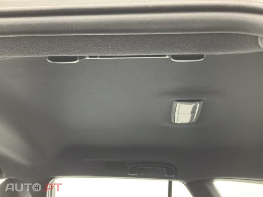 Toyota Corolla Touring Sports 2.0 Hybrid Dynamic Business