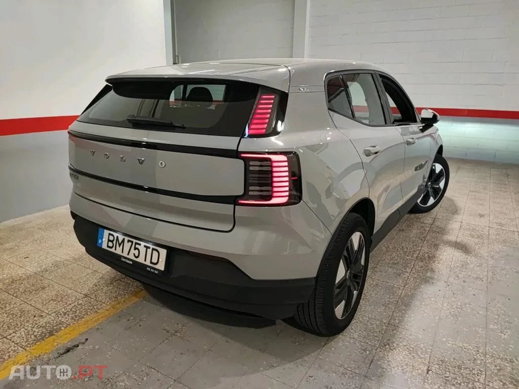 Volvo EX30 51 kWh Single Motor Core