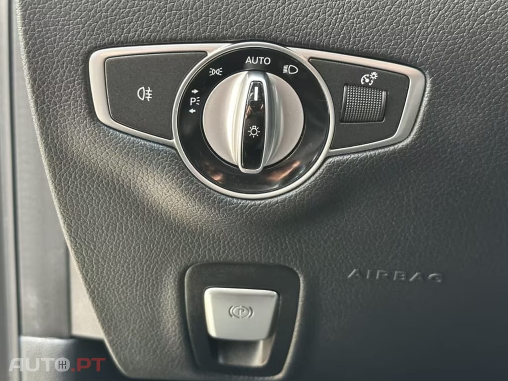 Mercedes-Benz E 300 I.V.A DEDUTIVEL e 9G-TRONIC Avantgarde