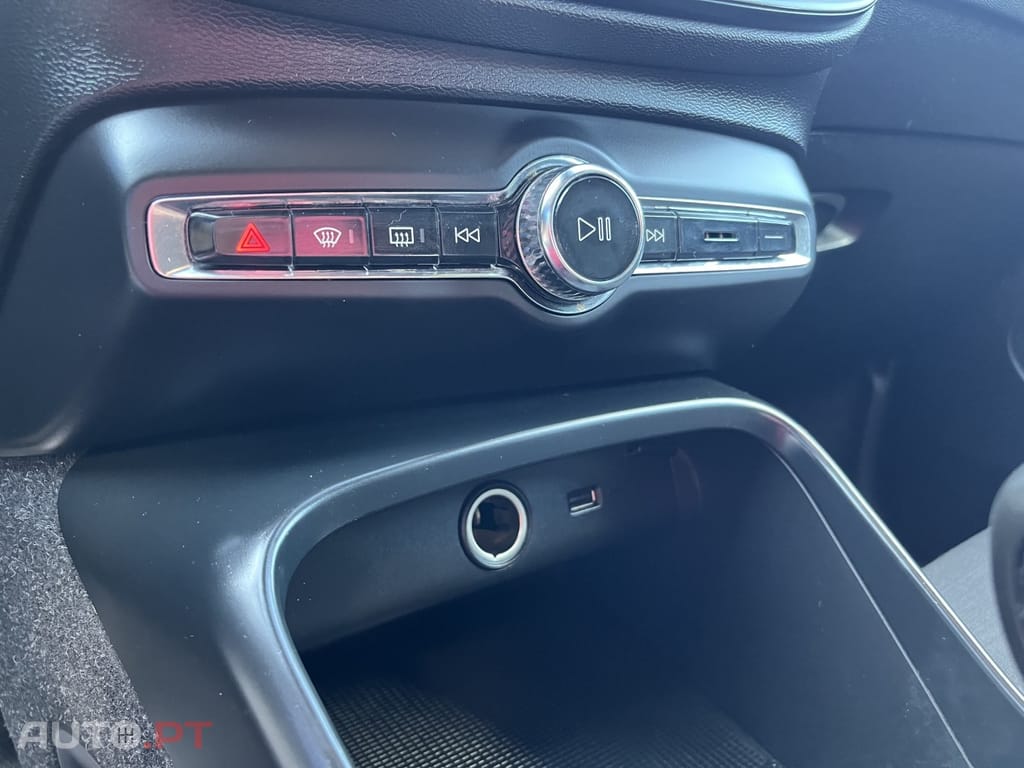 Volvo XC40 2.0 D3