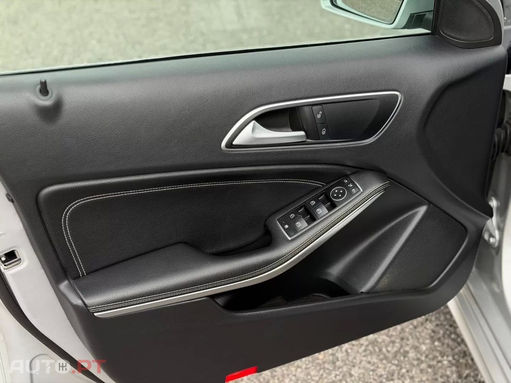 Mercedes-Benz A 180 d 7G-DCT Urban