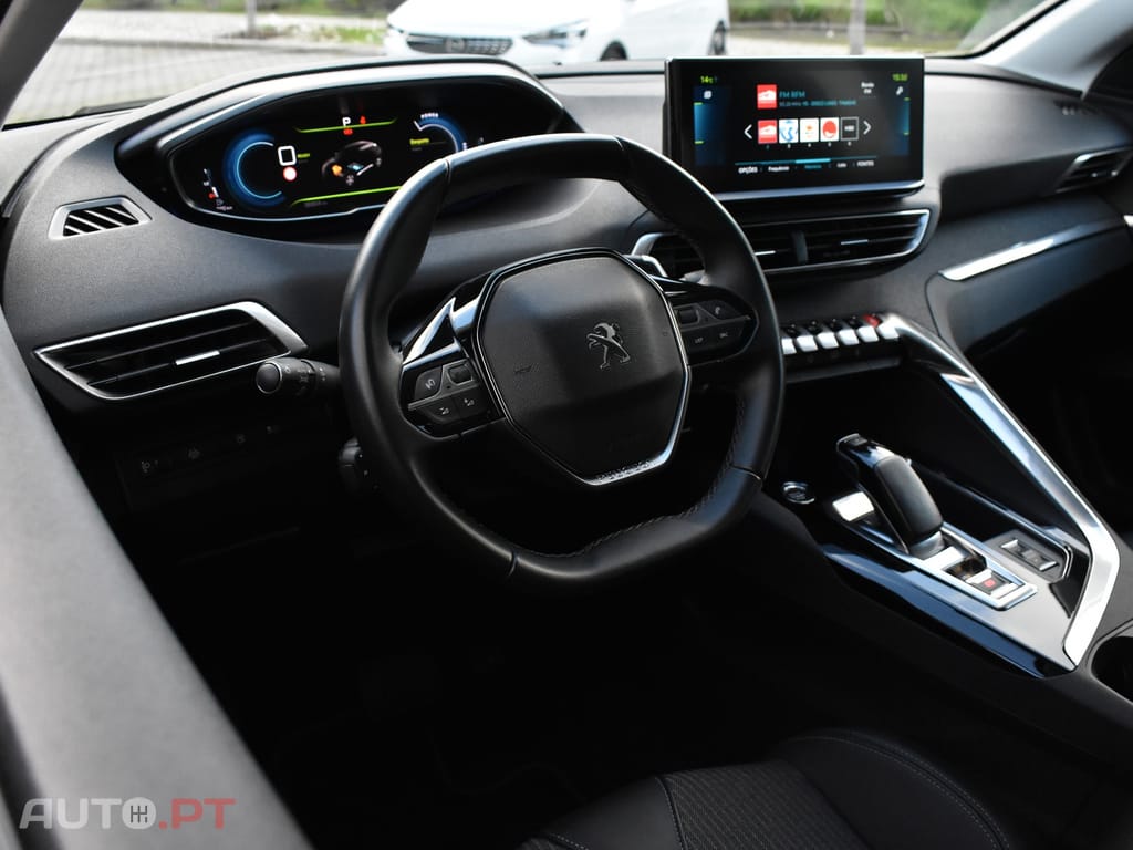 Peugeot 3008 1.6 Hybrid Allure Pack e-EAT8