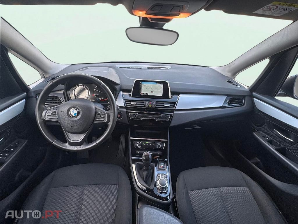 BMW 216 d Advantage
