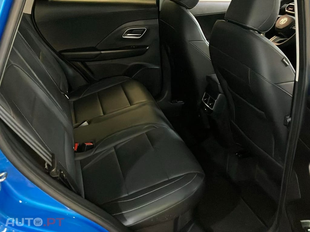 MG ZS 1.5 Hybrid+ Luxury