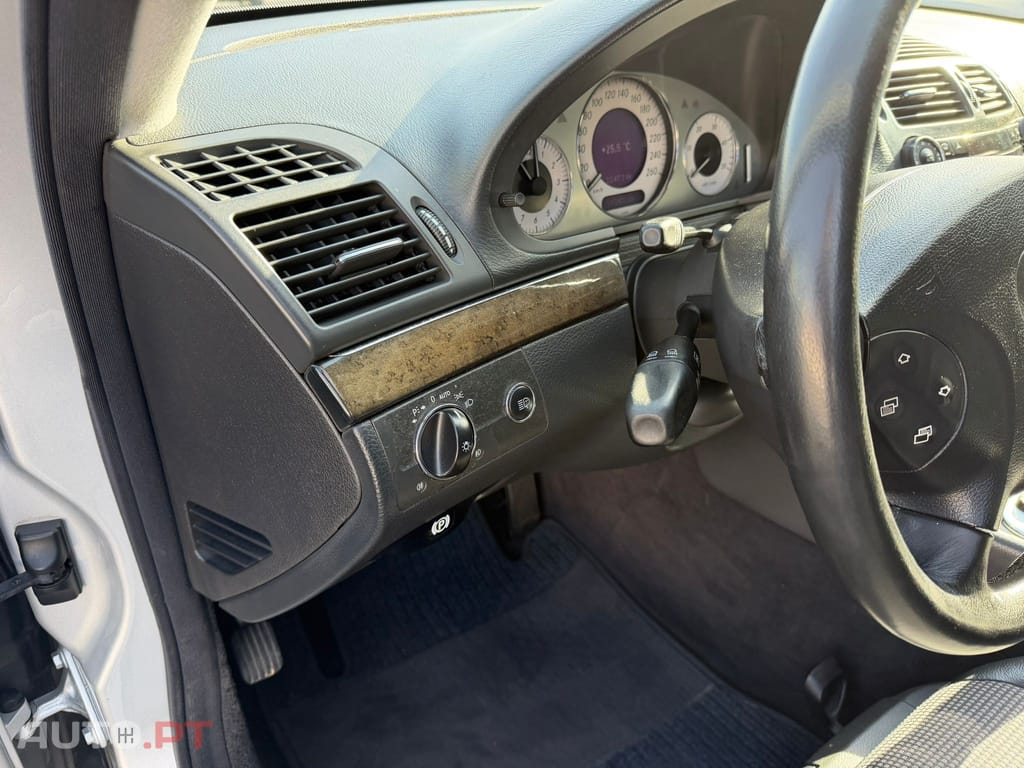 Mercedes-Benz E 220 CDi Avantgarde