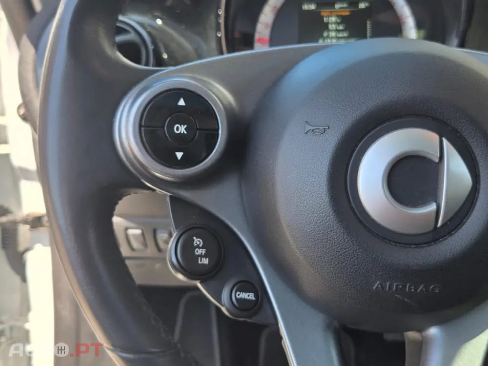 Smart ForFour EQ pulse