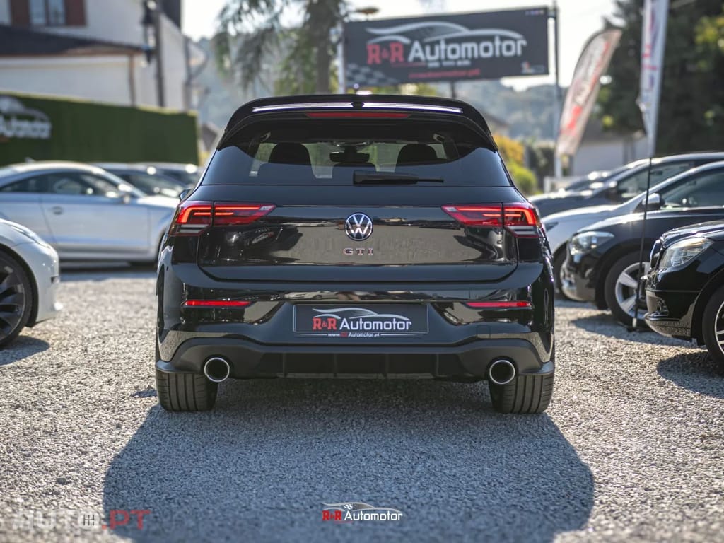Volkswagen Golf 2.0 TSI GTI DSG Performance