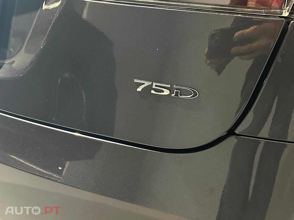 Tesla Model S 75D