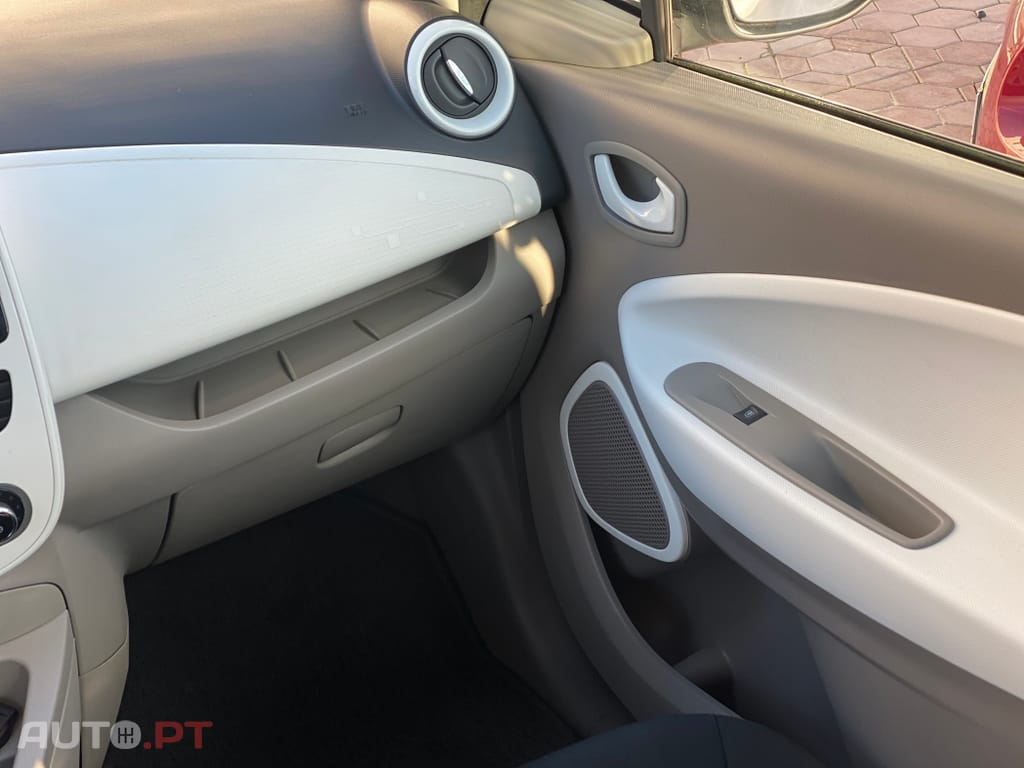 Renault Zoe (c/ Bateria) 41 kwh Life