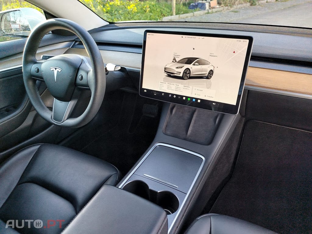 Tesla Model 3 Long Range Tração Traseira