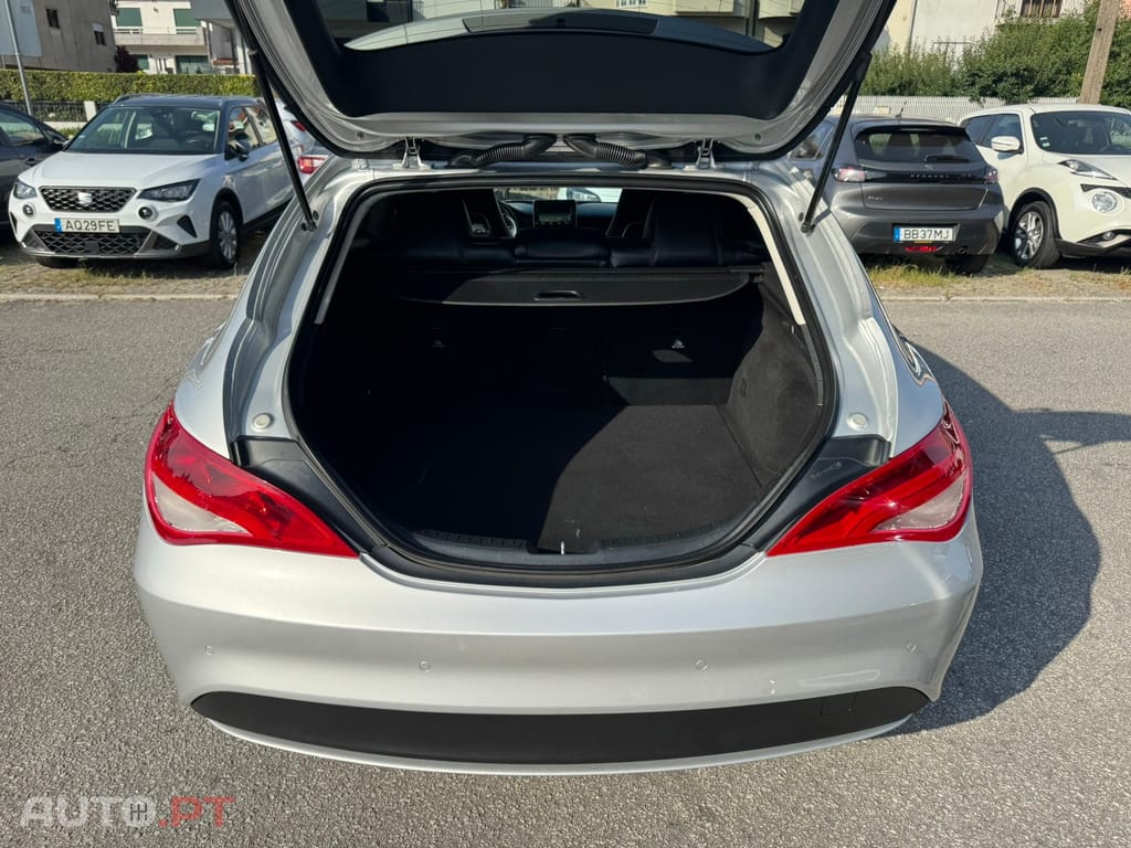 Mercedes-Benz CLA 180 d Shooting Brake