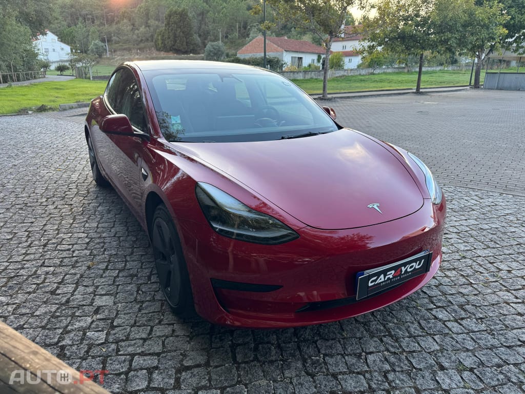 Tesla Model 3 Standard Range Plus RWD
