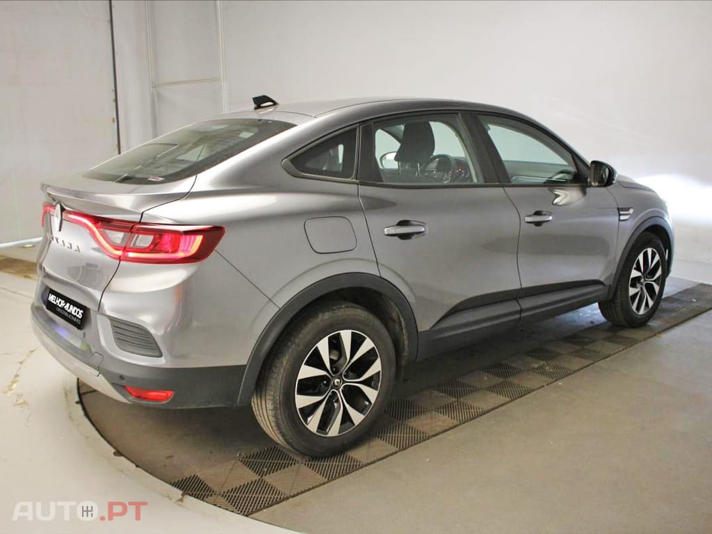 Renault Arkana 1.3 Mild Hybrid Equilibre EDC