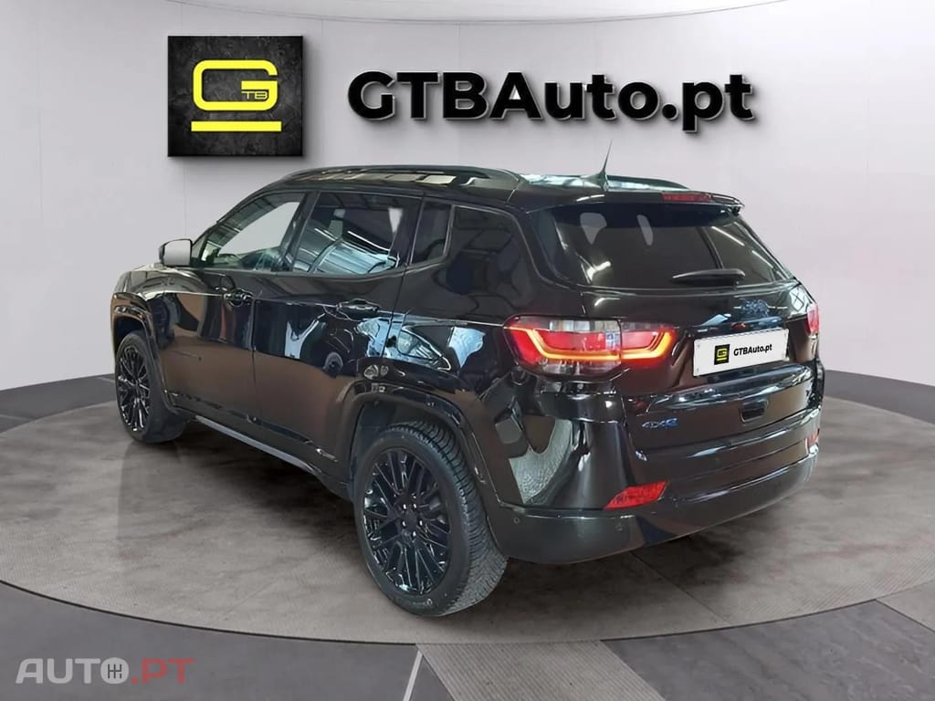 Jeep Compass I.V.A DEDUTÍVEL 1.3 T4 4xe PLUG-IN HYBRID