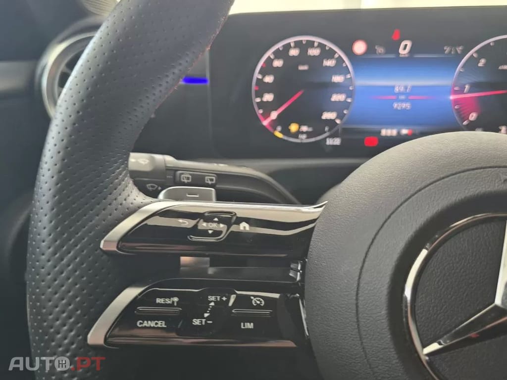 Mercedes-Benz A 180 180 d AMG