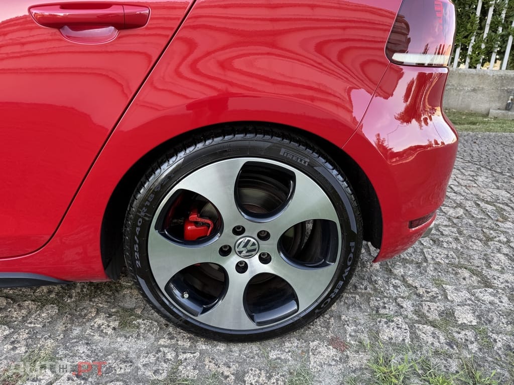 Volkswagen Golf 2.0 GTi