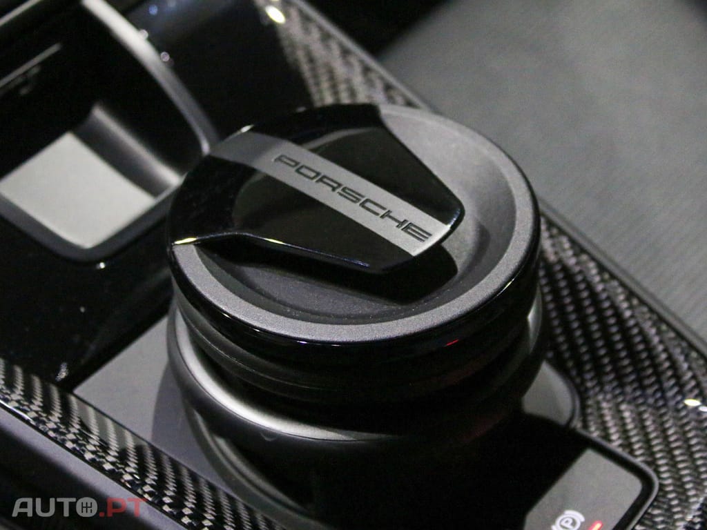 Porsche 992 GT3 Touring Package