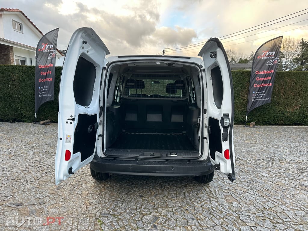 Renault Kangoo 1.5 dCi Maxi Business 5Lug. ligeiro misto