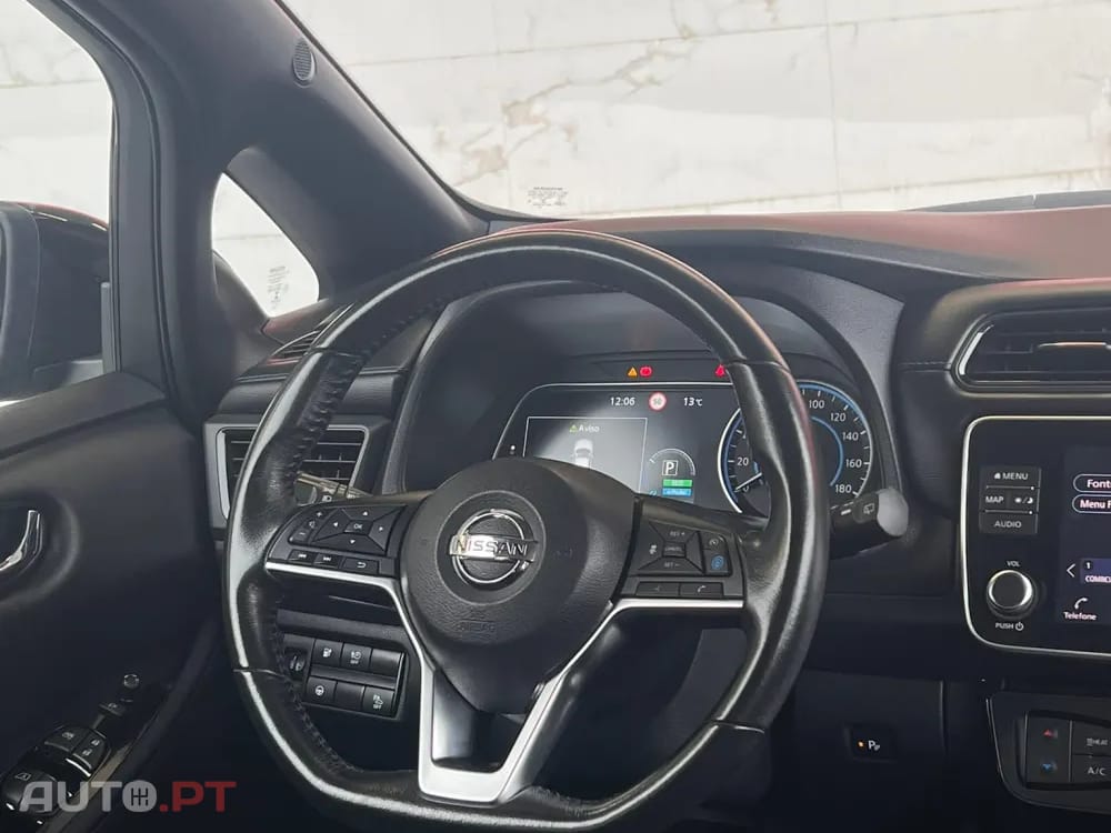 Nissan Leaf N-Connecta Full Led