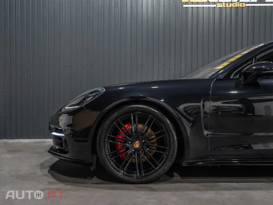 Porsche Panamera S PDK