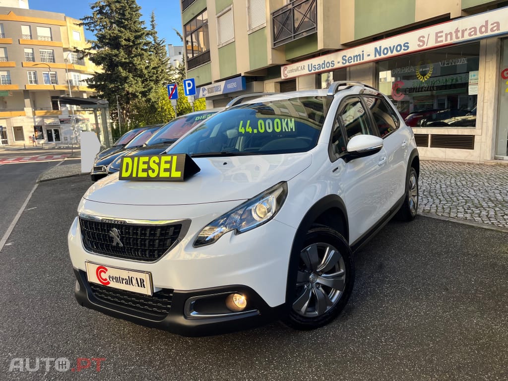 Peugeot 2008 1.5 BlueHDi Signature