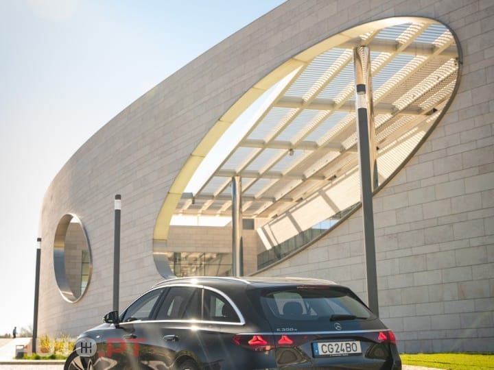 Mercedes-Benz E 300 e Avantgarde