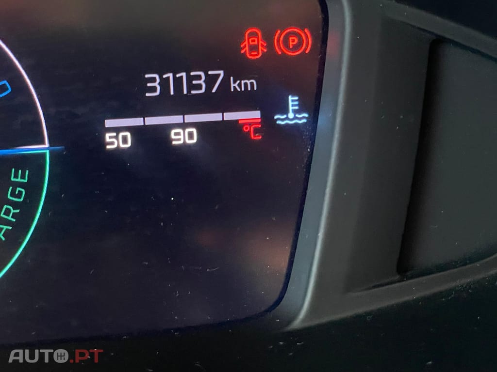 Peugeot 208 1.2 Hybrid Allure e-DCS6