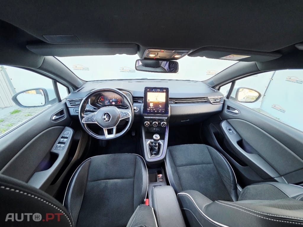 Renault Clio TCe 100 INTENS