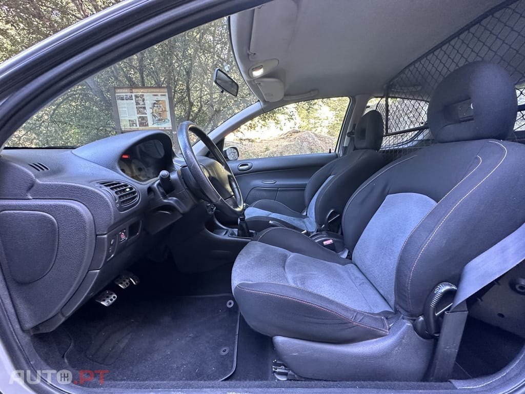 Peugeot 206 1.6 HDi XS