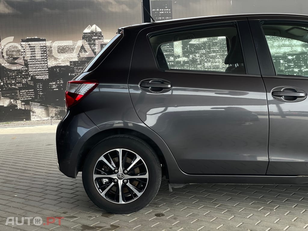Toyota Yaris 1.5 HSD Comfort