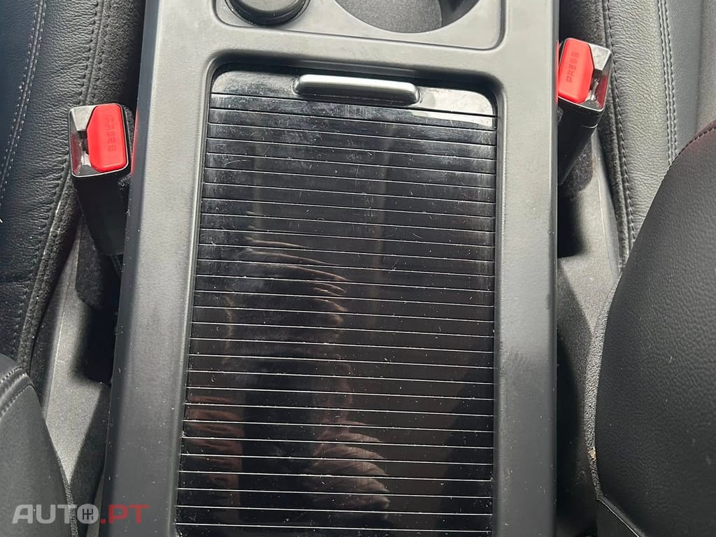 Land Rover Discovery Sport Sport 2.0 TD4 HSE AUTO