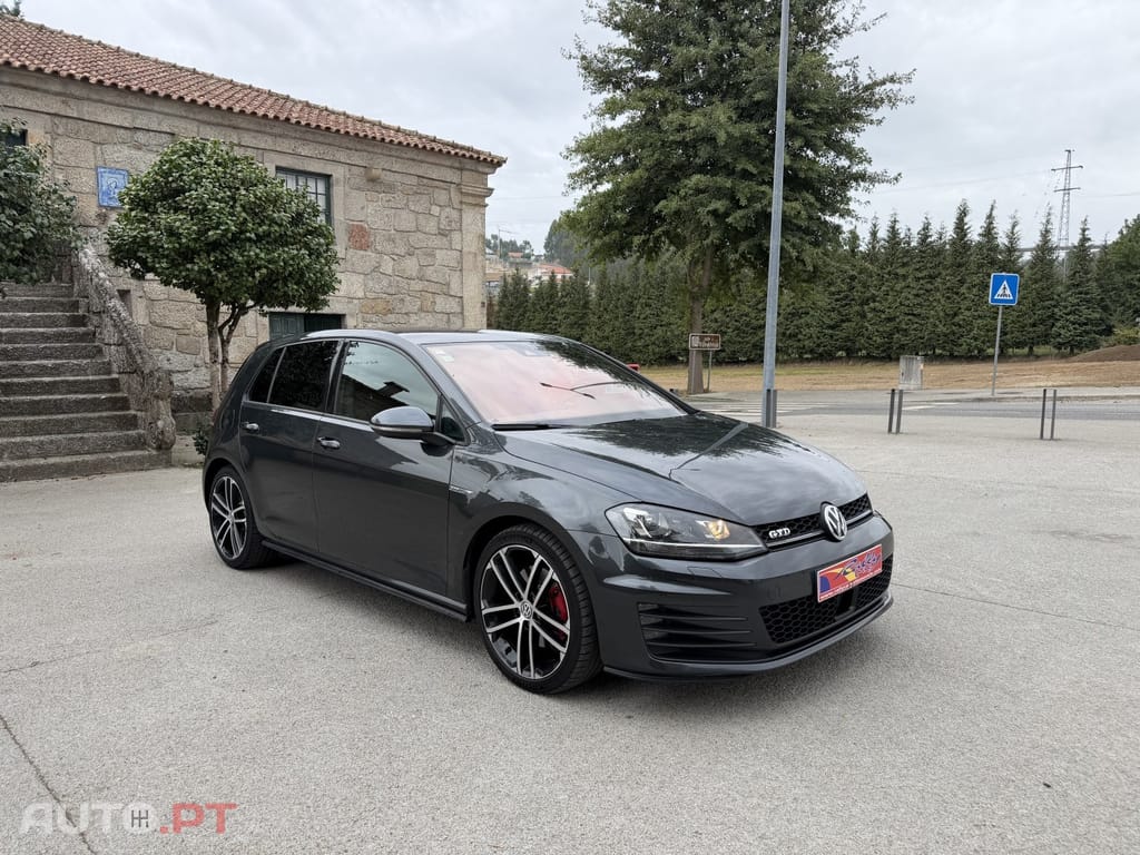 Volkswagen Golf 2.0 TDi GTD