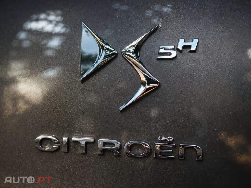 DS DS5 2.0 Hybrid4 Sport Chic