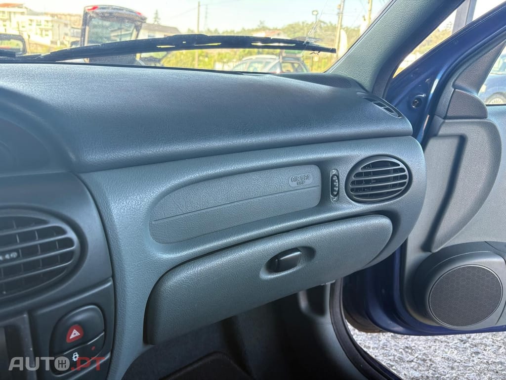 Renault Mégane 1.4 Symbol