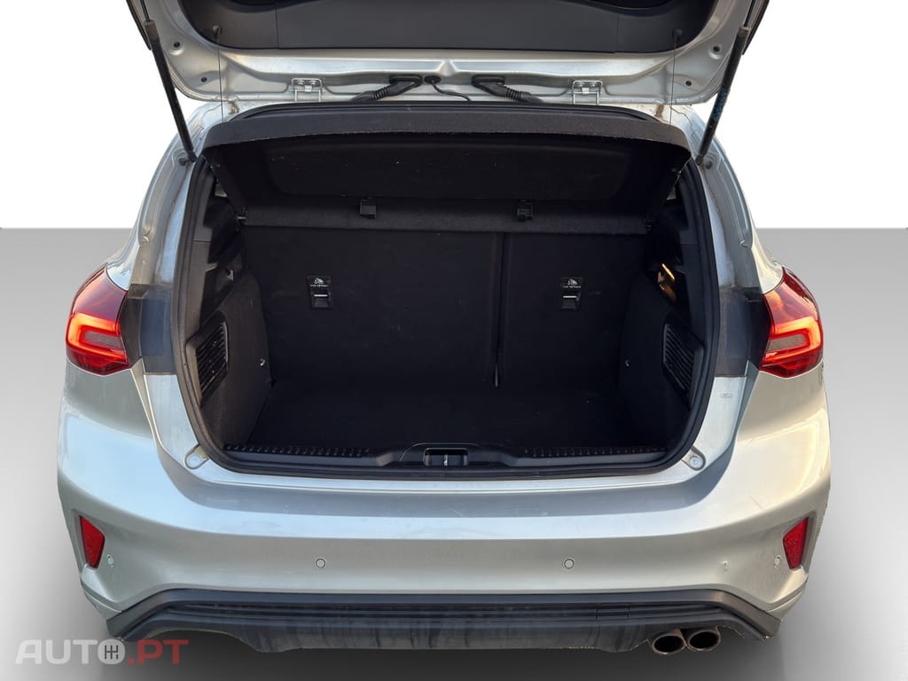 Ford Focus 1.0 EcoBoost Hybrid ST-LINE