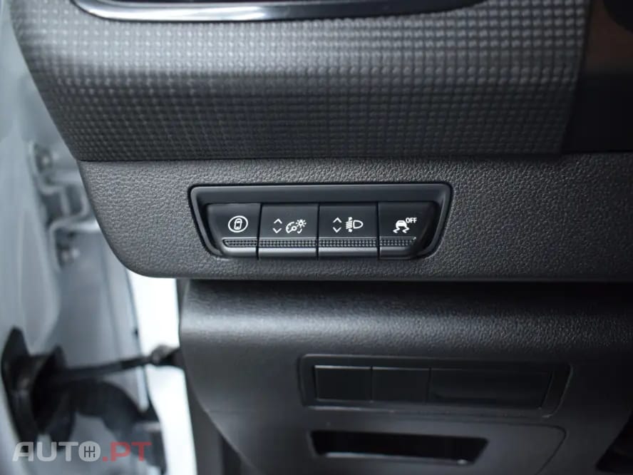 Renault Kangoo Outro