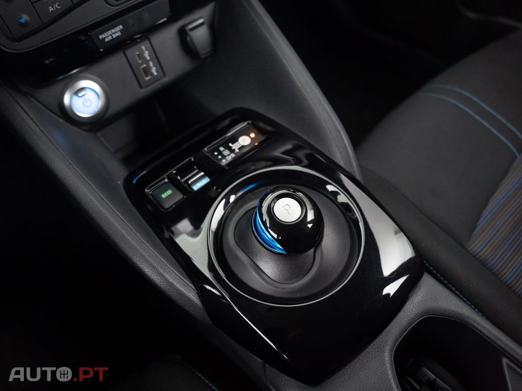 Nissan Leaf N-Connecta