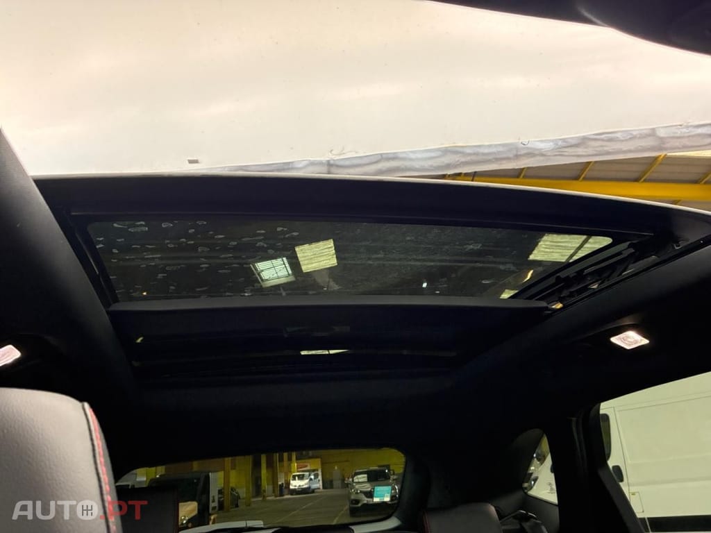 Ford Kuga 2.5 FHEV Powershift Graphite Tech Edition