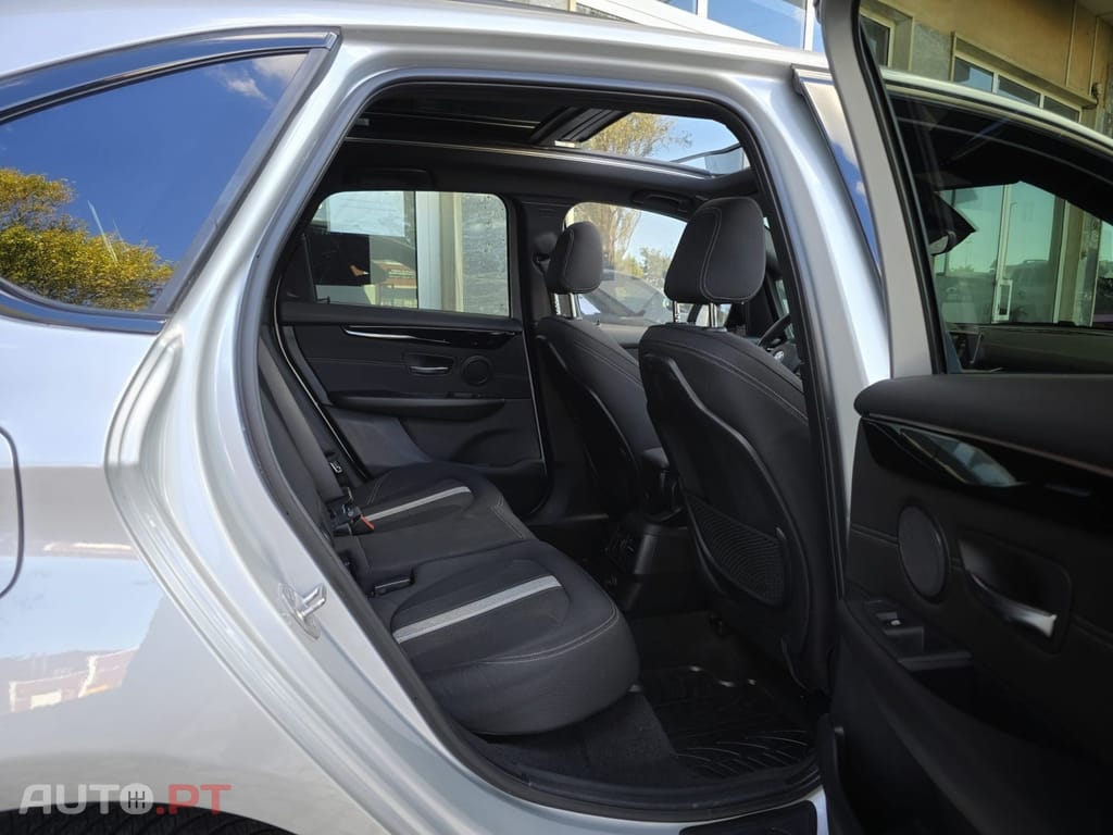 BMW 216 d Line Sport