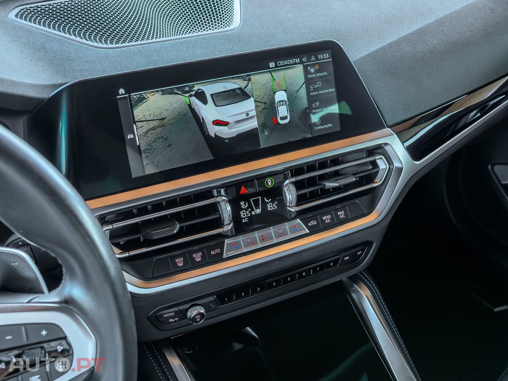 BMW 220 d Pack Desportivo M Auto