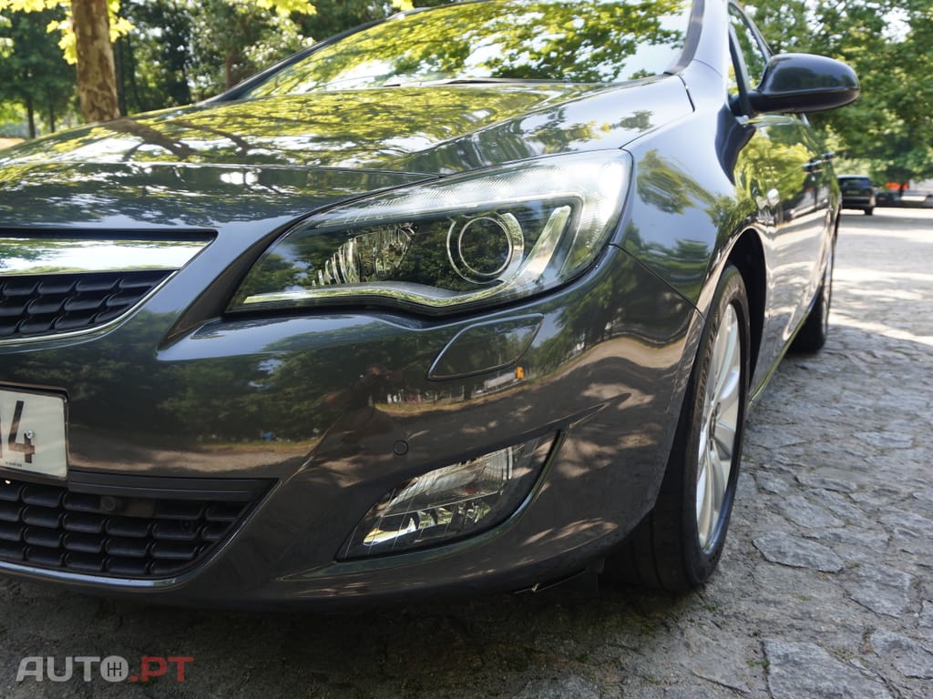 Opel Astra Sports Tourer Cosmo 1.7 CDTI