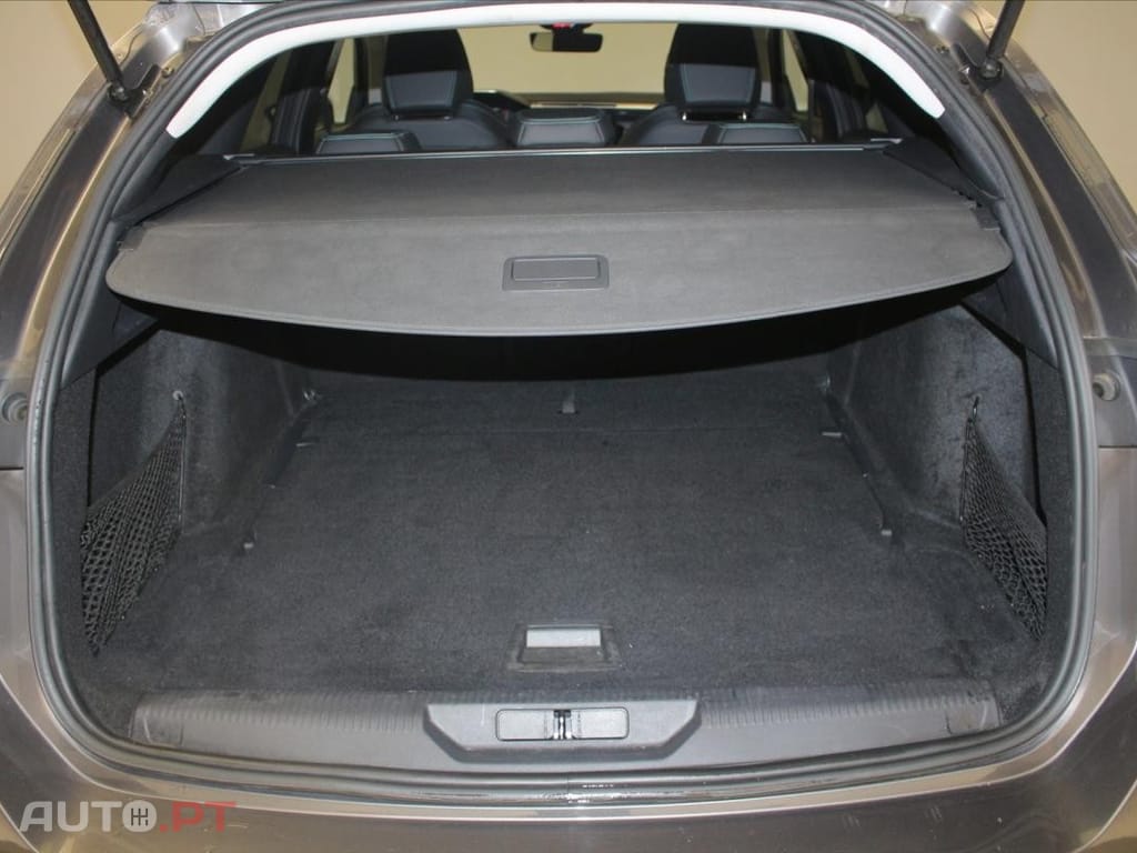 Peugeot 308 SW 1.5 BlueHDi Allure EAT8