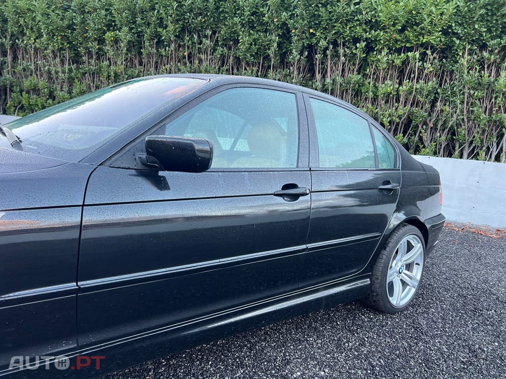 BMW 330 iX