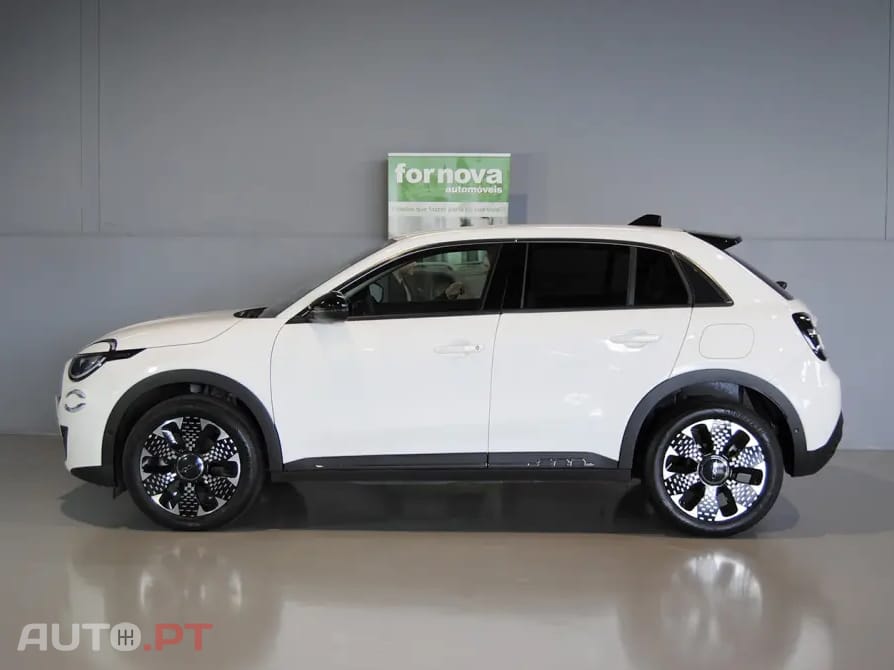 Fiat 600 1.2 Hybrid La Prima