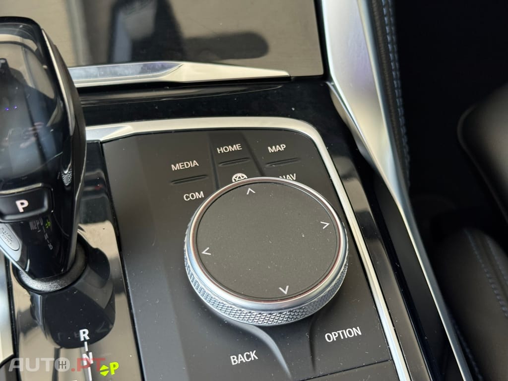 BMW 420 d Pack Desportivo M Auto